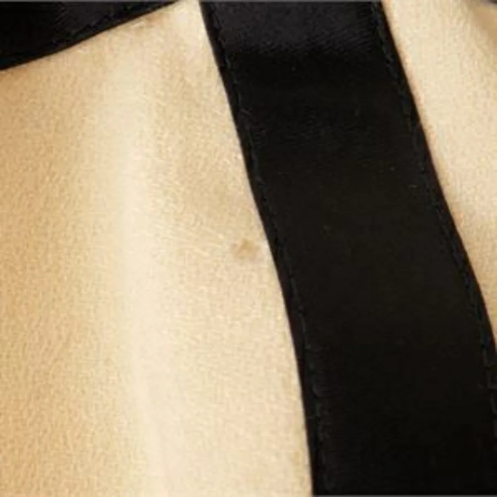 Escada Monochromatic Crop Top with Gold Buttons - Picture 4 of 8